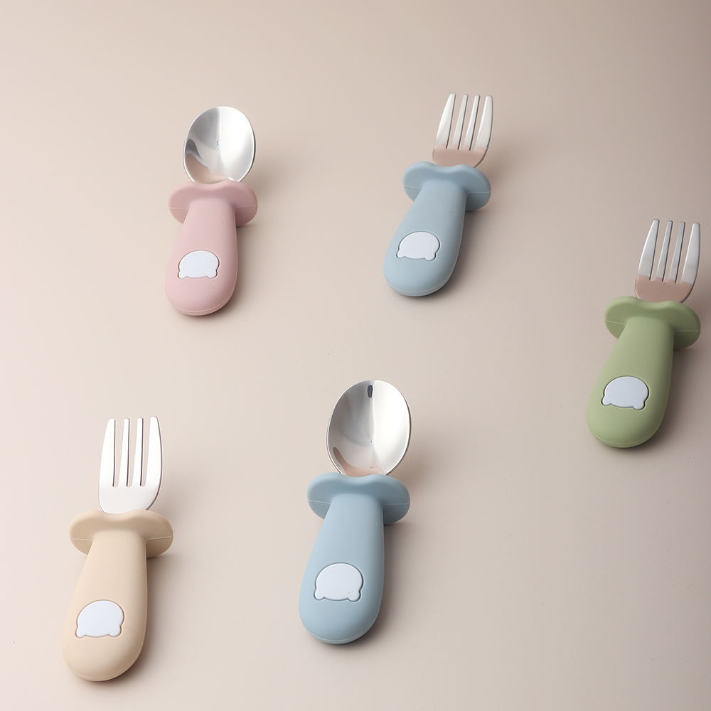 Baby Panda Shape Silicone Spoo - Baby Food Utensil recension och pris