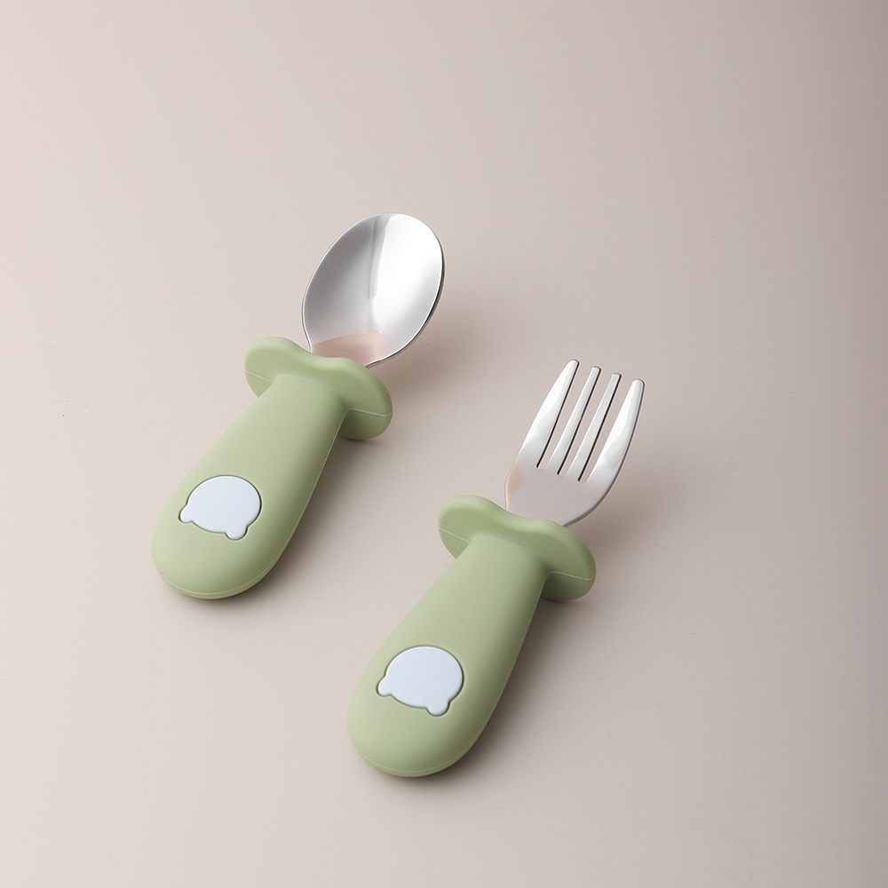 Baby Panda Shape Silicone Spoo - Baby Food Utensil recension och pris